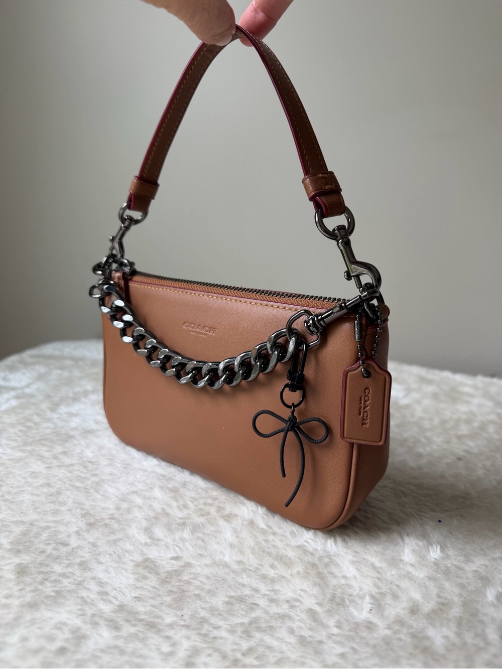 Coach Nolita 19 Glovetanned leather in brown with chain charm